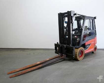 Elektro 4 Rad 2018  Linde E 40/600 H 388 (1)