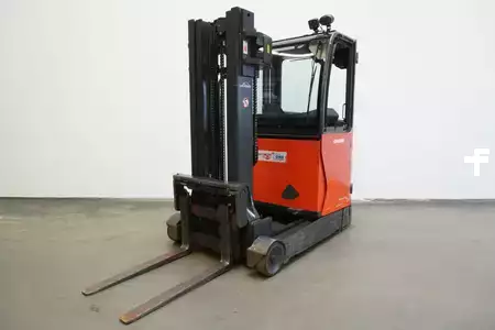 Chariots à mât rétractable 2014  Linde R 16 HD 1120 (2)