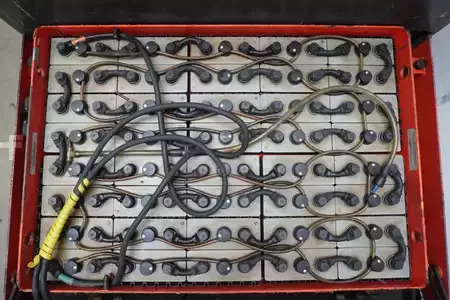 Rebocador 2015  Linde P 250 127-05 (5)