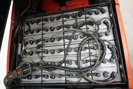 Elektrisk- 3 hjul 2006  Linde E 16 386 (5)