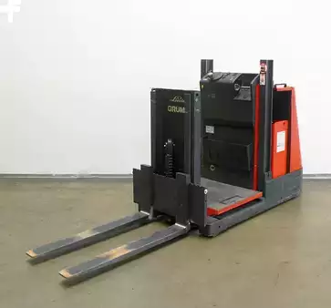 Vertikální vychystávací vozík 2001  Linde V 10-02 015 (2)