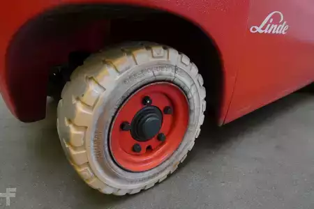 Chariots élévateurs diesel 2015  Linde H 14 D 391-00 (5)