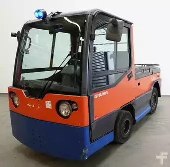 Traktor 2010  Linde P 250 127 (1)