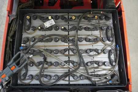 Elektro 4 Rad 2012  Linde E 20 PH 386 (5)