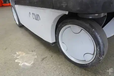 Höglyftande plocktruck 2014  Crown WAV50-118 (7)