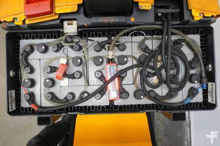 Schlepper 2014  Jungheinrich EZS350XL (5)