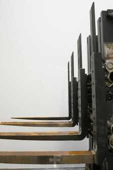 Gázüzemű targoncák 2020  Linde H 45 T EVO 394-02 (5)