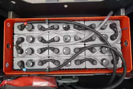 Stacker stå på 2020  Linde T 20 SP 131-08 (5)