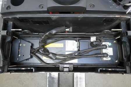 Stoccatori uomo a piedi 2020  Linde T 25 SP ION 131 (5)