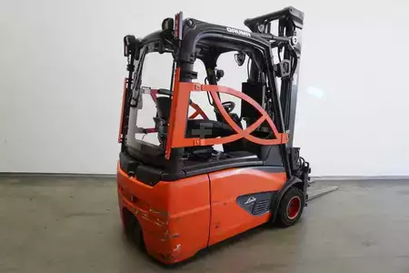 Elektryczne 3-kołowe 2020  Linde E 18 EVO 386-02 (2)
