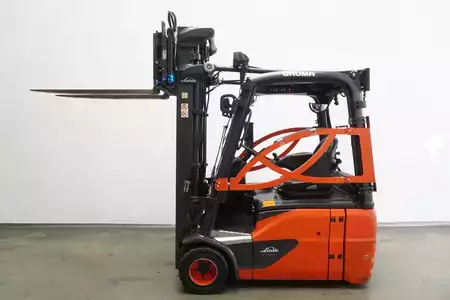 Elektryczne 3-kołowe 2020  Linde E 18 EVO 386-02 (4)