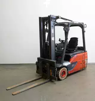 Elektro tříkolové VZV 2021  Linde E 20 L EVO 386-02 (1)