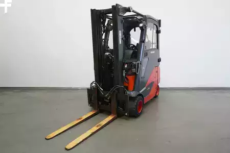 Elektromos 4 kerekű 2021  Linde E 20 PH EVO 386-02 (1)