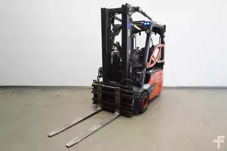 Elektromos 3 kerekű 2021  Linde E 18 EVO 386-02 (1)
