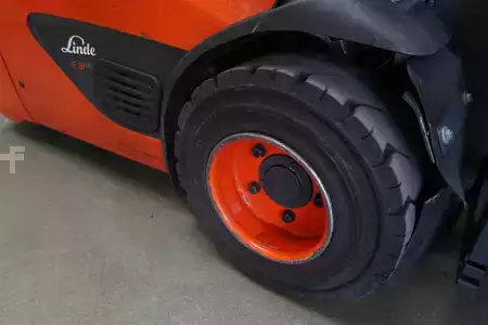 Elektromos 3 kerekű 2021  Linde E 18 EVO 386-02 (9)