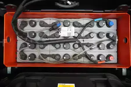 Stacker stå på 2021  Linde T 20 SP 131-08 (5)