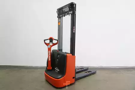 Stapelaars 2021  Linde L 10 1172 (6)