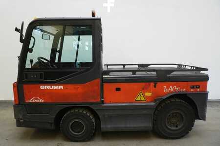 Chariots tracteurs 2013  Linde P 250 127 (4)