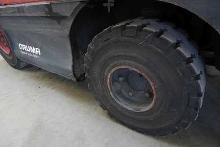 Chariots tracteurs 2013  Linde P 250 127 (7)