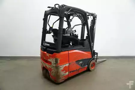 Eléctrica de 3 ruedas 2021  Linde E 16 H EVO 386-02 (2)
