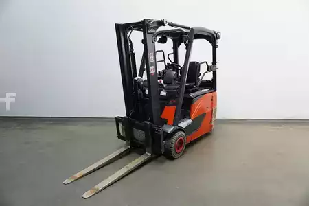 Eléctrica de 3 ruedas 2021  Linde E 16 H EVO 386-02 (1)