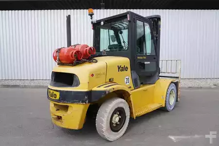 LPG heftrucks 2007  Yale GLP70 (2)