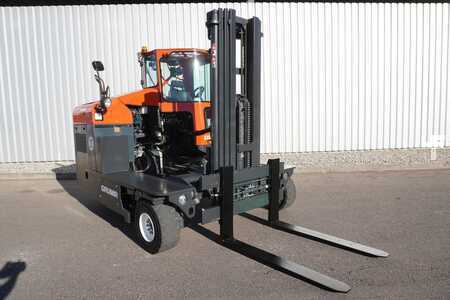 Fireveis skyvemast gaffeltruck 2022  Combilift C5000XL (5)