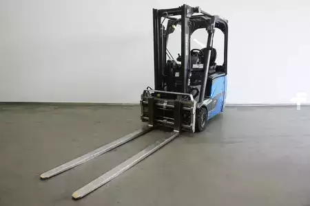 El Truck - 3-hjul 2022  Linde E 16 H EVO 386-02 (1)