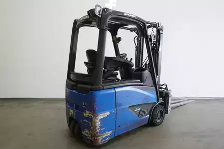 El Truck - 3-hjul 2022  Linde E 16 H EVO 386-02 (2)