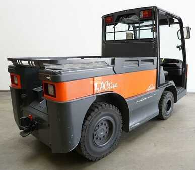 Schlepper 2015  Linde P 250 127 (2)