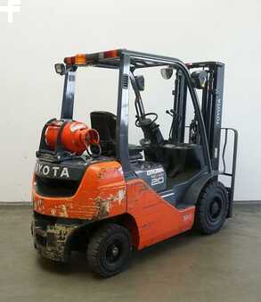 LPG Forklifts 2016  Toyota 02-8FGF20 (2)