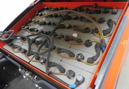 Carrelli elettrici 3 ruote 2022  Linde E 16 H EVO 386-02 (5)