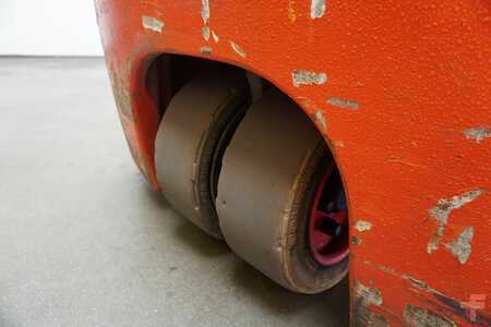 Sähkö - 3 pyör 2022  Linde E 16 H EVO 386-02 (8)