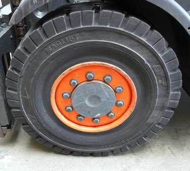 Dieseltrukki 2015  Linde H 50 D/600 EVO 394-02 (5)