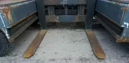 Carrelli elevatori laterali 2016 Bulmor DQN50/12/40 (8)