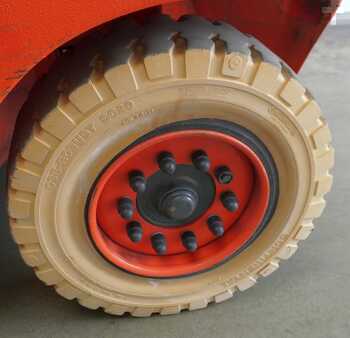 LPG heftrucks 2022  Linde H 50 T EVO 394-02 (7)