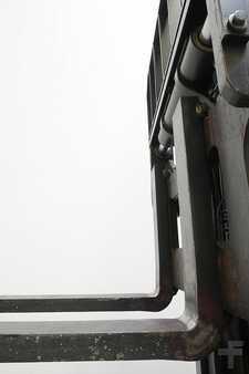 Schubmaststapler 2019  Linde R 16 HD 1120 (6)