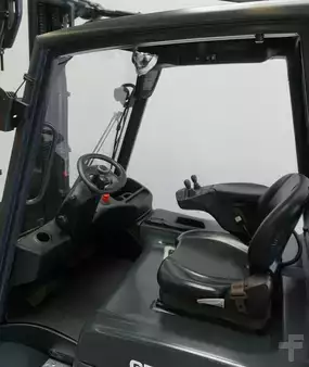 Elektro čtyřkolový VZV 2015  Linde E 30 387 (3)