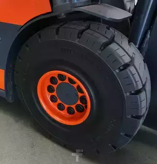 Elektro čtyřkolový VZV 2015  Linde E 30 387 (8)