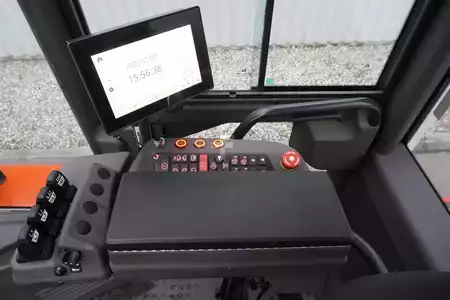 Diesel heftrucks 2023  SMV Konecranes SMV16-1200 C (4)