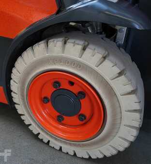 Elektro 4 Rad 2023  Linde E 16 P EVO 386-02 (8)