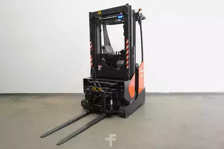 Carretilla retráctil 2023  Linde R 14 X ION 116-03 (2)
