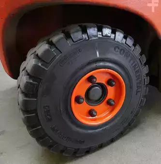 Elektromos 4 kerekű 2019  Linde E 40/600 H 388 (6)
