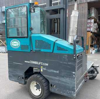 Carretilla retráctil de 4 vías 2011  Combilift C5000XL (3)