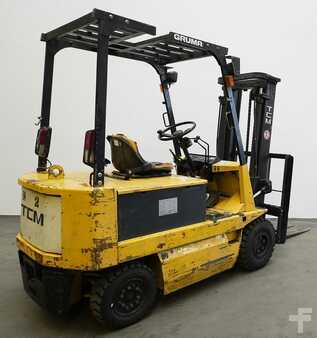 Elektro 4 Rad - TCM FBL25 (2)