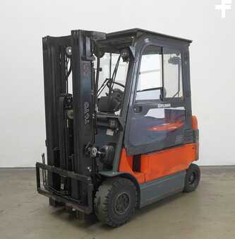 El Truck - 4-hjul 2010  Toyota 7FBMF25 (1)