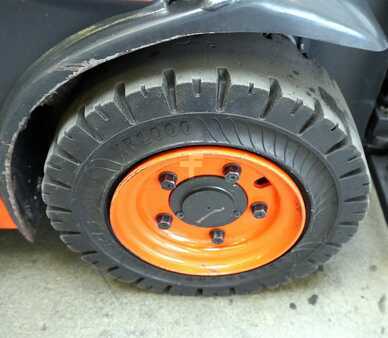 Sähkö - 3 pyör 2019  Linde E 16 H EVO 386-02 (8)