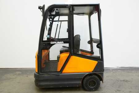 Tahač 2013  Still R06-06 (4)