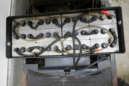 Tahač 2013  Still R06-06 (5)