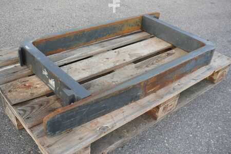 Elektro čtyřkolový VZV 2014  Linde R 20 HD 1120 (9)